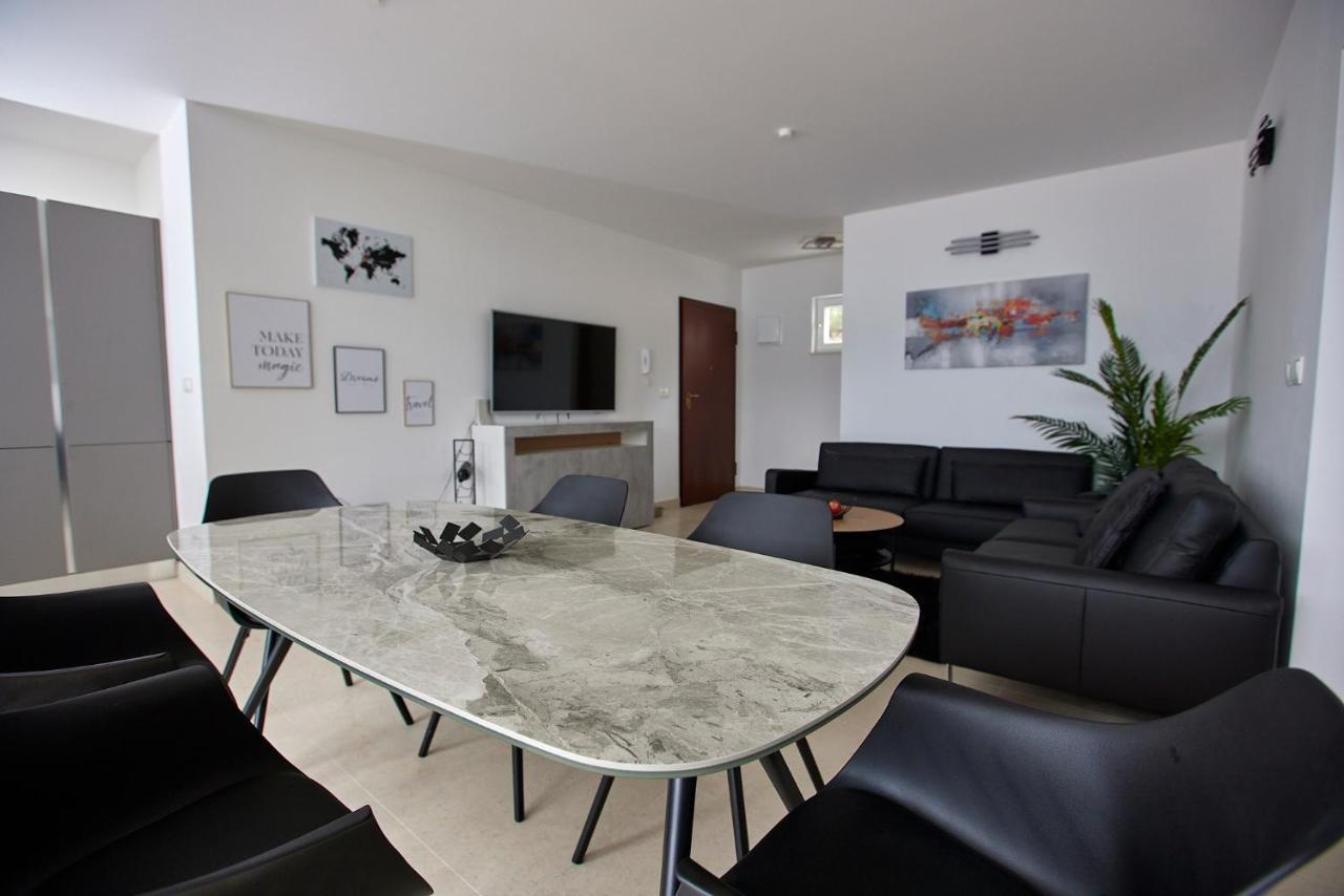 L&L Luxury Apartment 1 Donji Okrug  Exterior foto